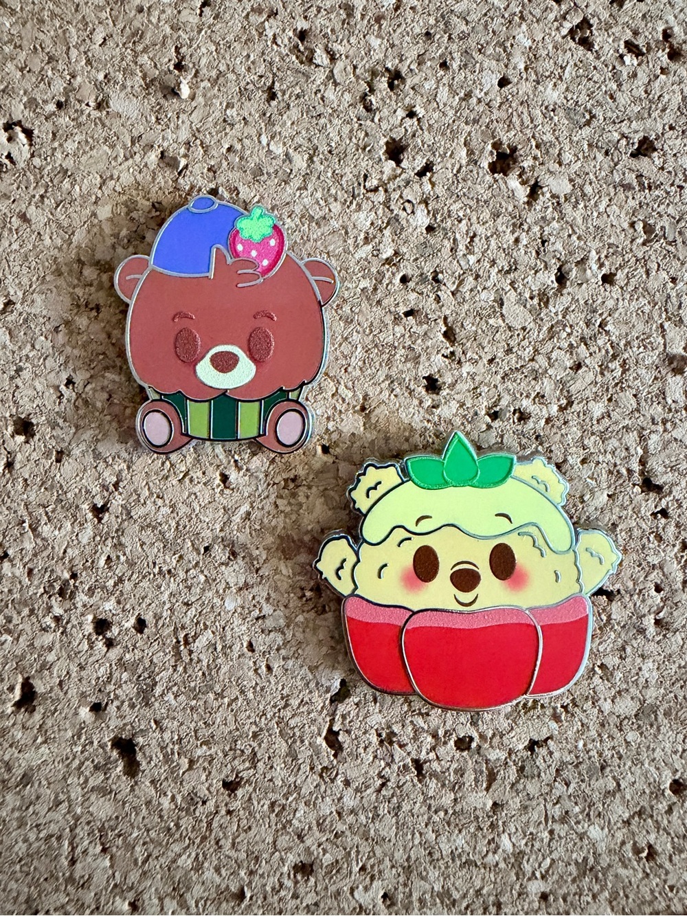 Disney Munchlings Enamel Pins - Winnie the Pooh & Kit Cloudkicker